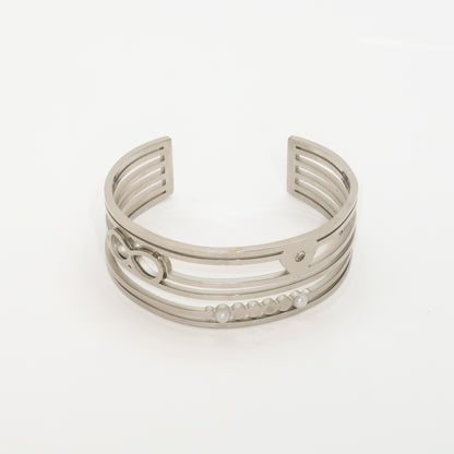 Pearl Accent Infinity Bangle