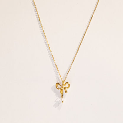Bow Pearl Necklace