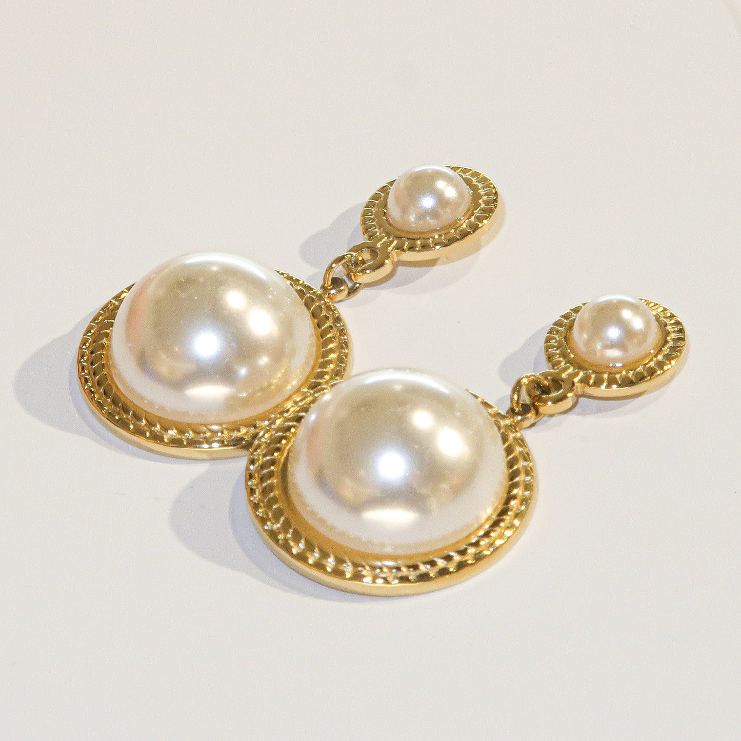 Golden Halo Pearls Earrings