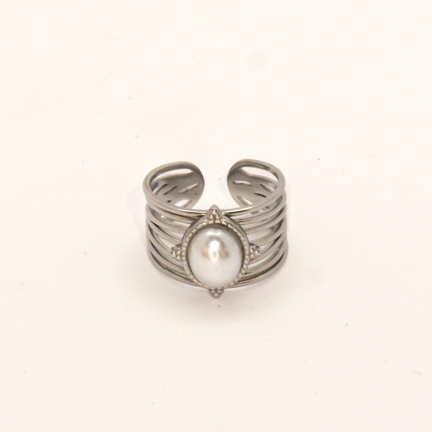 Ethereal Pearl Ring